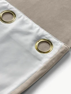 Abdunkelnder Samt-Vorhang Rush mit Ösen, 2 Stück