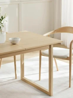 Ausziehbarer Esstisch Calla, in verschiedenen Größen