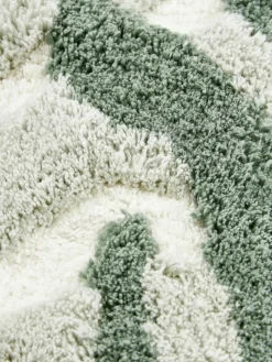 Baumwoll-Kissenhülle Sela mit getuftetem Pflanzen-Motiv