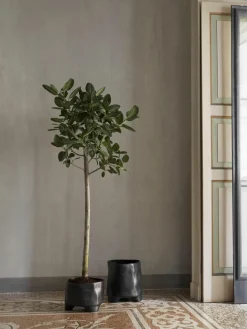 Übertopf Esca aus Steinzeug, H 24 cm