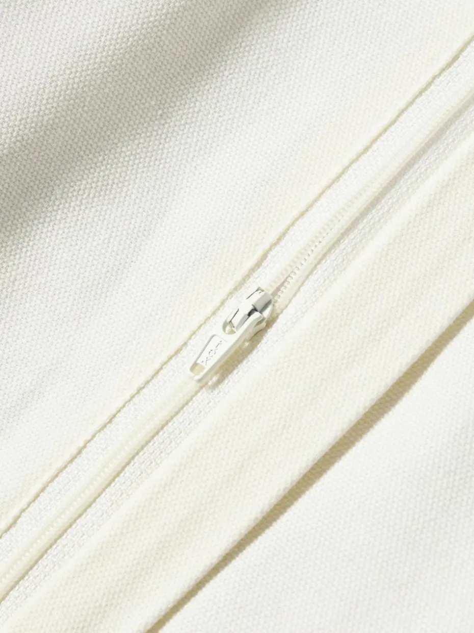 Bestickte Baumwoll-Kissenhülle Izad mit Hoch-Tief-Struktur