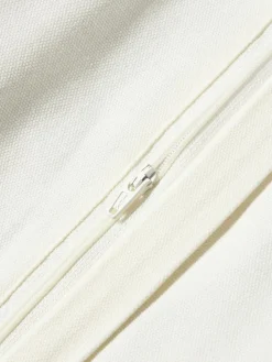 Bestickte Baumwoll-Kissenhülle Izad mit Hoch-Tief-Struktur