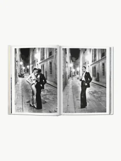 Bildband Helmut Newton - Baby Sumo mit Buchständer