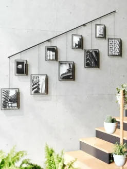 Bilderrahmen Exhibit