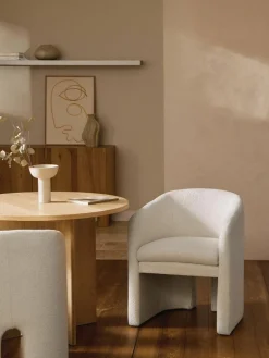 Bouclé-Armlehnstuhl Mairo