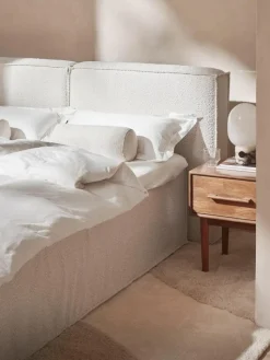 Bouclé-Boxspringbett Lennon