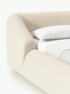 Bouclé-Polsterbett Sofia
