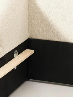 Bouclé-Polsterbett Sofia