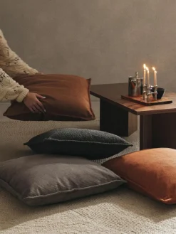 Bouclé-Sofa-Kissen Lennon