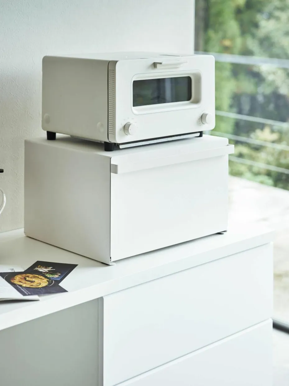 Brotkasten Tower mit magnetischer Öffnung