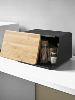 Brotkasten Tower mit Schneidebrett als Deckel