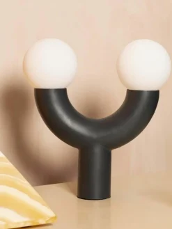 Design Tischlampe Tube