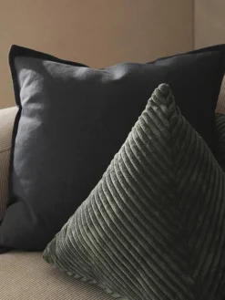 Dreieckiges Cord-Kissen Kylen