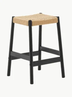 Eichenholz-Thekenhocker Yalia mit geflochtener Sitzfläche