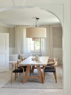 Esstisch Ashton aus Eichenholz, in verschiedenen Größen