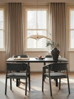 Esstisch Nik aus Eichenholz, in verschiedenen Größen