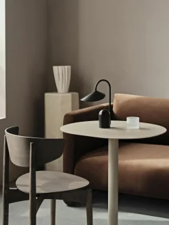 Esstisch Pond in organischer Form