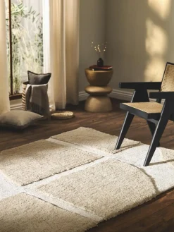 Flauschiger Hochflor-Teppich Jade mit erhabener Hoch-Tief-Struktur