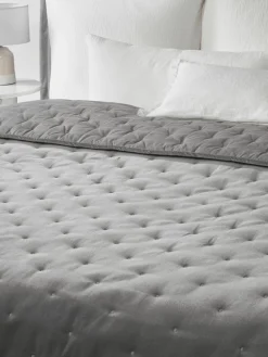 Gesteppte Tagesdecke Cheryl aus Samt