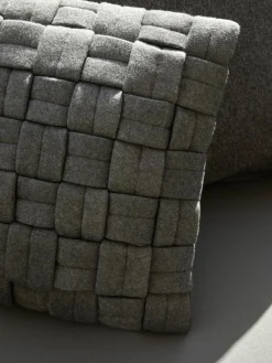 Gewebte Kissenhülle Norman