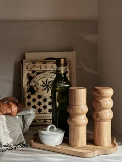 Gewürzmühle Edgar aus Eichenholz