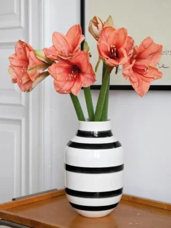 Große handgefertigte Keramik-Vase Omaggio, H 31 cm