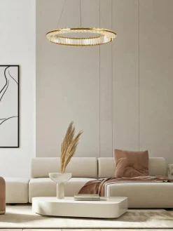 Große LED-Pendelleuchte Krone