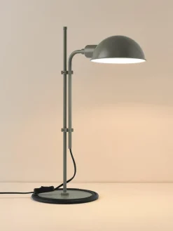 Große Schreibtischlampe Funiculí mit verstellbarem Lampenschirm