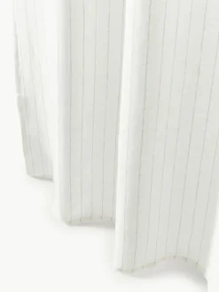 Halbtransparente Gardine Birch mit Schlaufenband, 2 Stück