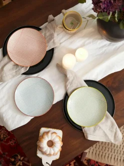 Handbemalte Frühstücksteller Carla mit verspieltem Muster, 3er-Set