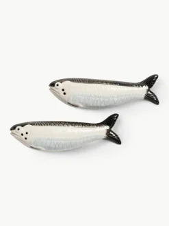 Handbemalte Salz- & Pfefferstreuer Sardine aus Dolomit, 2er-Set