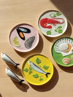 Handbemalte Salz- & Pfefferstreuer Sardine aus Dolomit, 2er-Set