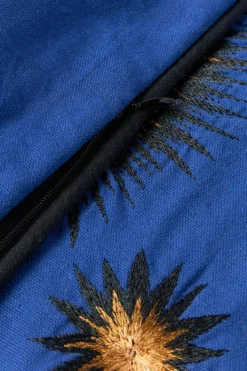 Handbestickte Baumwoll-Kissenhülle Eye