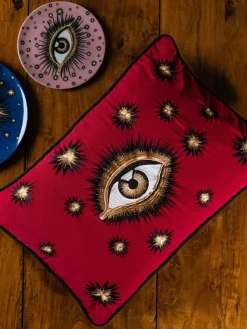 Handbestickte Baumwoll-Kissenhülle Eye