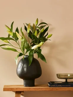 Handgefertigte Design-Vase Saki aus Steinzeug, H 40 cm