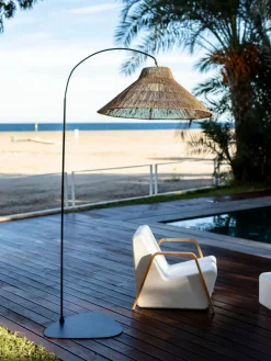 Handgefertigte dimmbare LED-Stehlampe Niza mit Fernbedienung