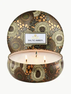 Handgefertigte Dreidocht-Duftkerze Japonica Collection (Bernsteinharz, Sandelholz, Zeder & Vanilleorchidee)