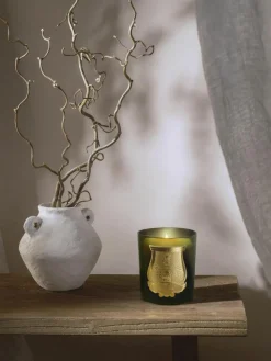 Handgefertigte Duftkerze Josephine (Chinesische Kamelie, ägyptischer Jasmin & türkische Rose)