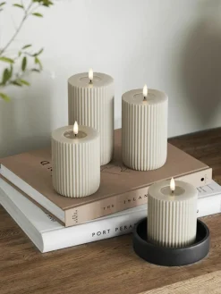 Handgefertigte LED-Kerze Solid Stripe, H 15 cm