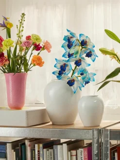 Handgefertigte Porzellan-Vase Rhombe, H 25 cm