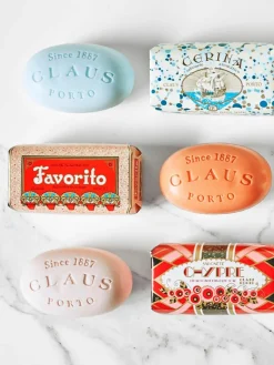 Handgefertigte Seife Favorito (Rote Beeren, Rosen, Pfeffer & Patchouli)