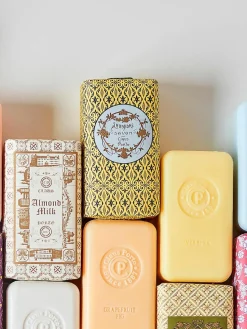 Handgefertigte Seife Lavandre (Eukalyptus, Lavendel & Patchouli)