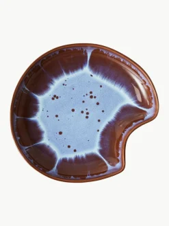 Handgefertigte Servierplatte Shell aus Steinzeug