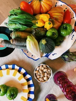 Handgefertigte Servierplatte Shell