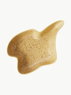 Handgefertigte Servierschale Shell aus Steinzeug