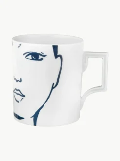 Handgefertigte Tasse Carol aus Porzellan