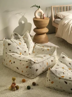 Handgefertigter Kinder-Sitzsack Sugar aus Bouclé