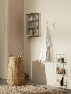 Handgefertigter Messing-Wandhaken Curvature