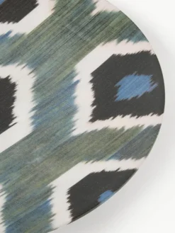 Handgefertigter Porzellan-Platzteller Ikat