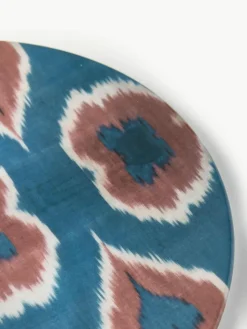 Handgefertigter Porzellan-Speiseteller Ikat